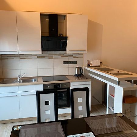 Apartman Jana Kunovice Exterior photo